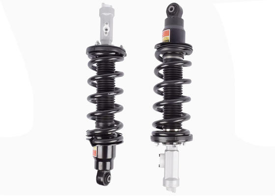 E61011LB7A E61001LB7A Voorste linker en rechter hydraulische schokdempers voor Nissan Patrol VI Y62 AWD 10-23