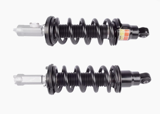 E61011LB7A E61001LB7A Voorste linker en rechter hydraulische schokdempers voor Nissan Patrol VI Y62 AWD 10-23